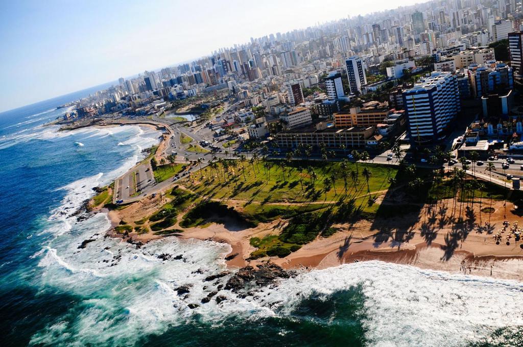 Stayhere! Fique Aqui! Apartamento 2/4 Mobiliado No Costa Azul :-) Salvador Eksteriør billede