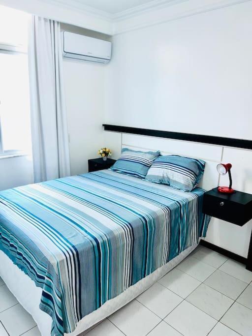 Stayhere! Fique Aqui! Apartamento 2/4 Mobiliado No Costa Azul :-) Salvador Eksteriør billede